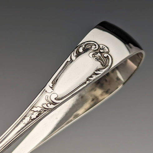 English antique silver plate teaspoon 12 sugar tongs set in case